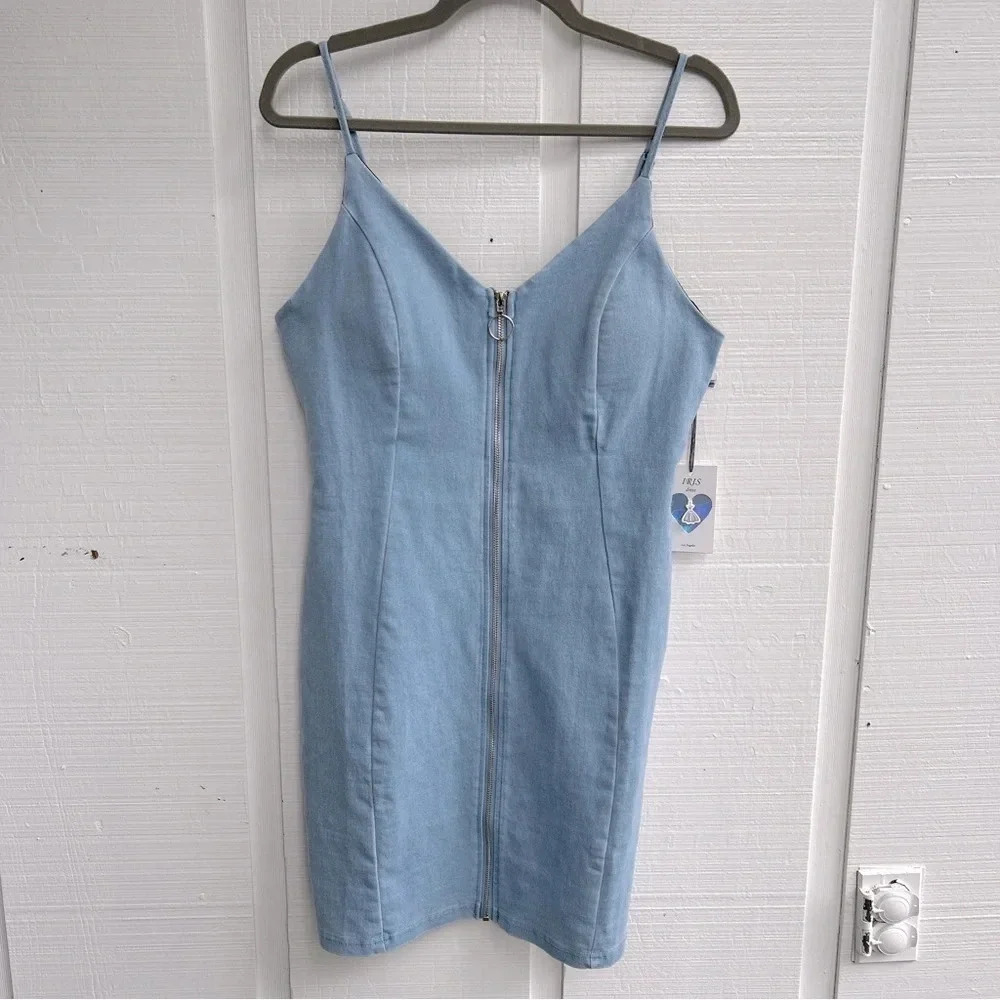 Iris Women’s Western Prairie Light Denim Mini Dress Silver O-Ring Zipper Front L